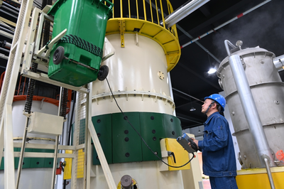 邁向綠色未來(lái) 環(huán)保設(shè)備研發(fā)的創(chuàng)新與挑戰(zhàn)